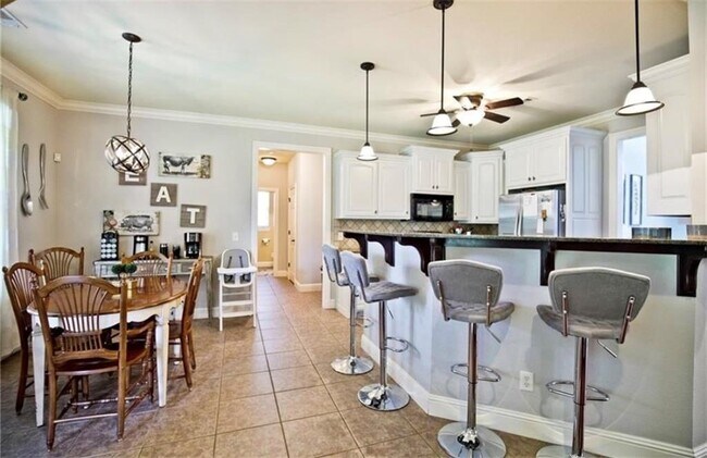 Foto del edificio - 4504 W Putting Green Dr