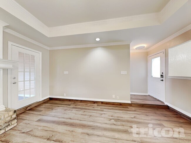 Building Photo - 8 Marvin Garden