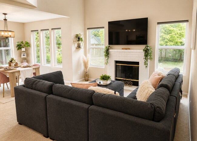 Building Photo - Must See 3 BED/2.5 Bath Lacey Home Available 7/1/26! Close to JBLM!!!