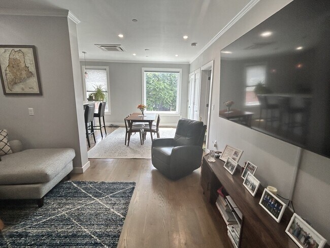 Building Photo - 3 Ardee St