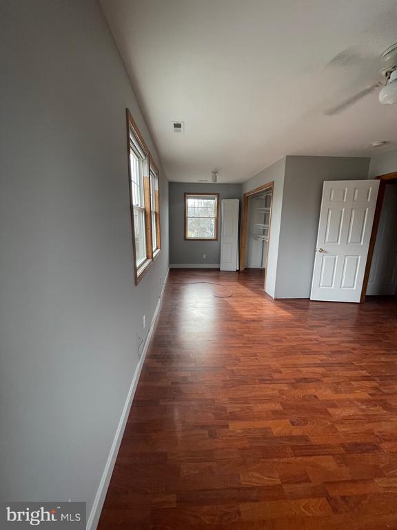 Foto del edificio - 110 Marshall Ave