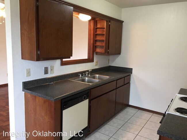 Foto del edificio - 2 br, 1.5 bath House - 108 Vinita Dr.