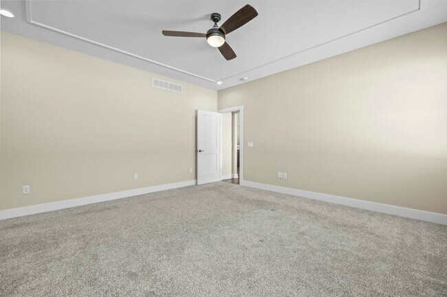 Foto del edificio - 37 Briarcrest Dr