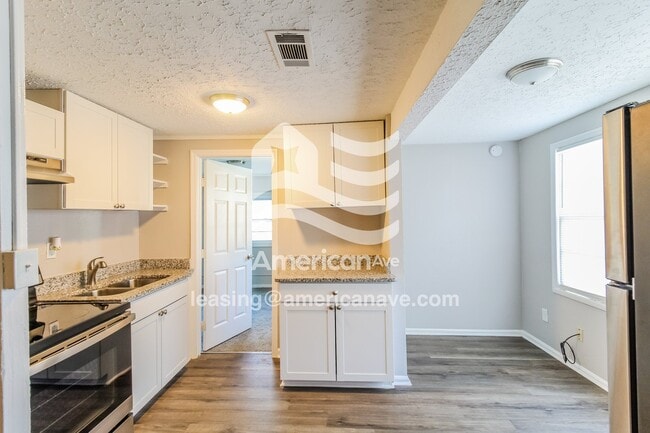 Foto del edificio - 1912 Lincoln St