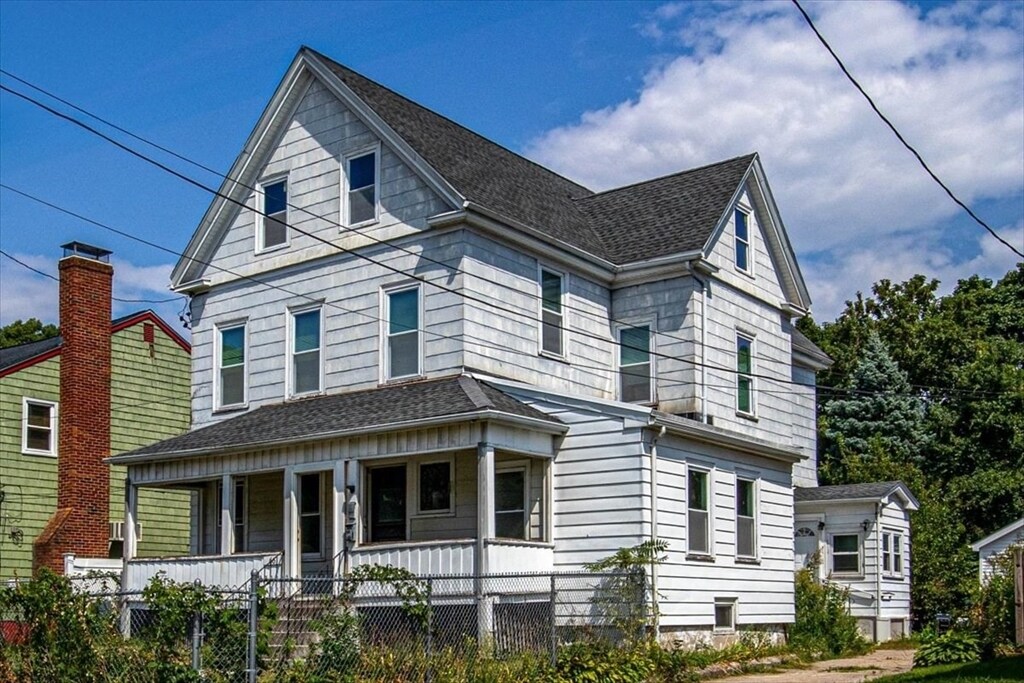 Primary Photo - 66 Garfield Ave
