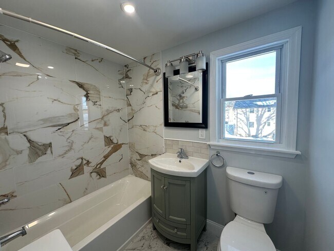 Foto del edificio - 10-05 2nd St