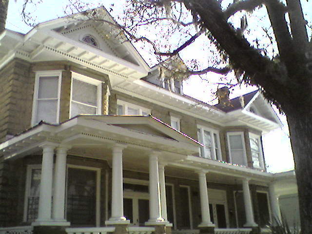 2218-2220 Barnard St - 2218 Barnard St