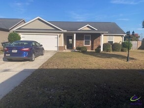 Building Photo - 204 Edgarton Way