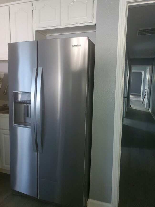 Foto del edificio - 516 S Hennessey St