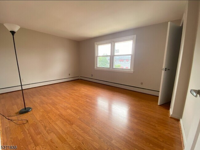 Foto del edificio - 1506 Bower St