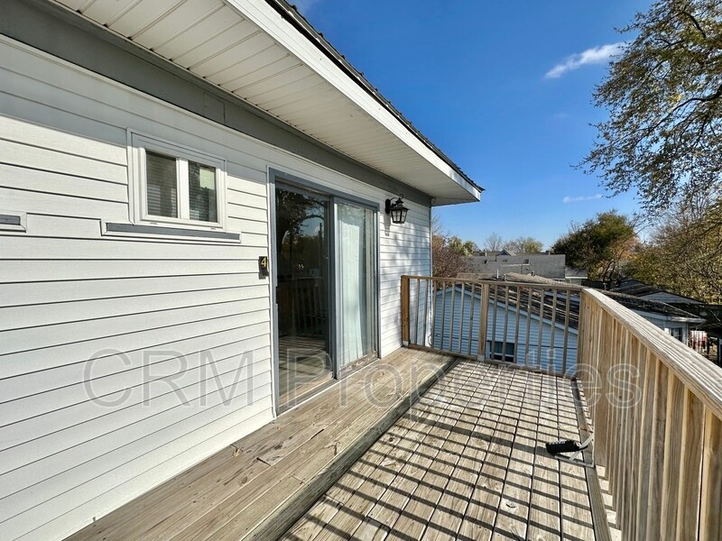 Foto principal - 723 W Jefferson St