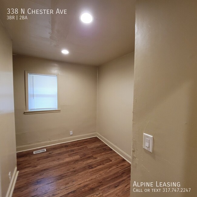 Building Photo - Near Eastside 3BR/2BA House w/Garage!