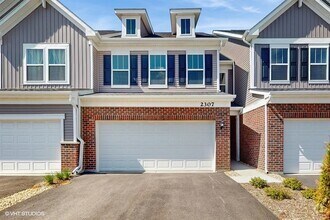 Building Photo - 2307 Ryegrass Ln