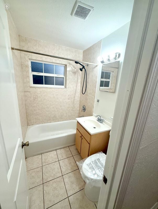 Foto del edificio - 1030 Scott St