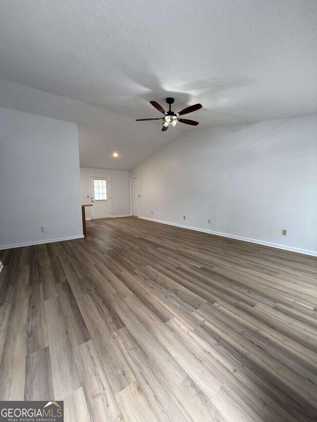 Foto del edificio - 105 Boxwood Ct