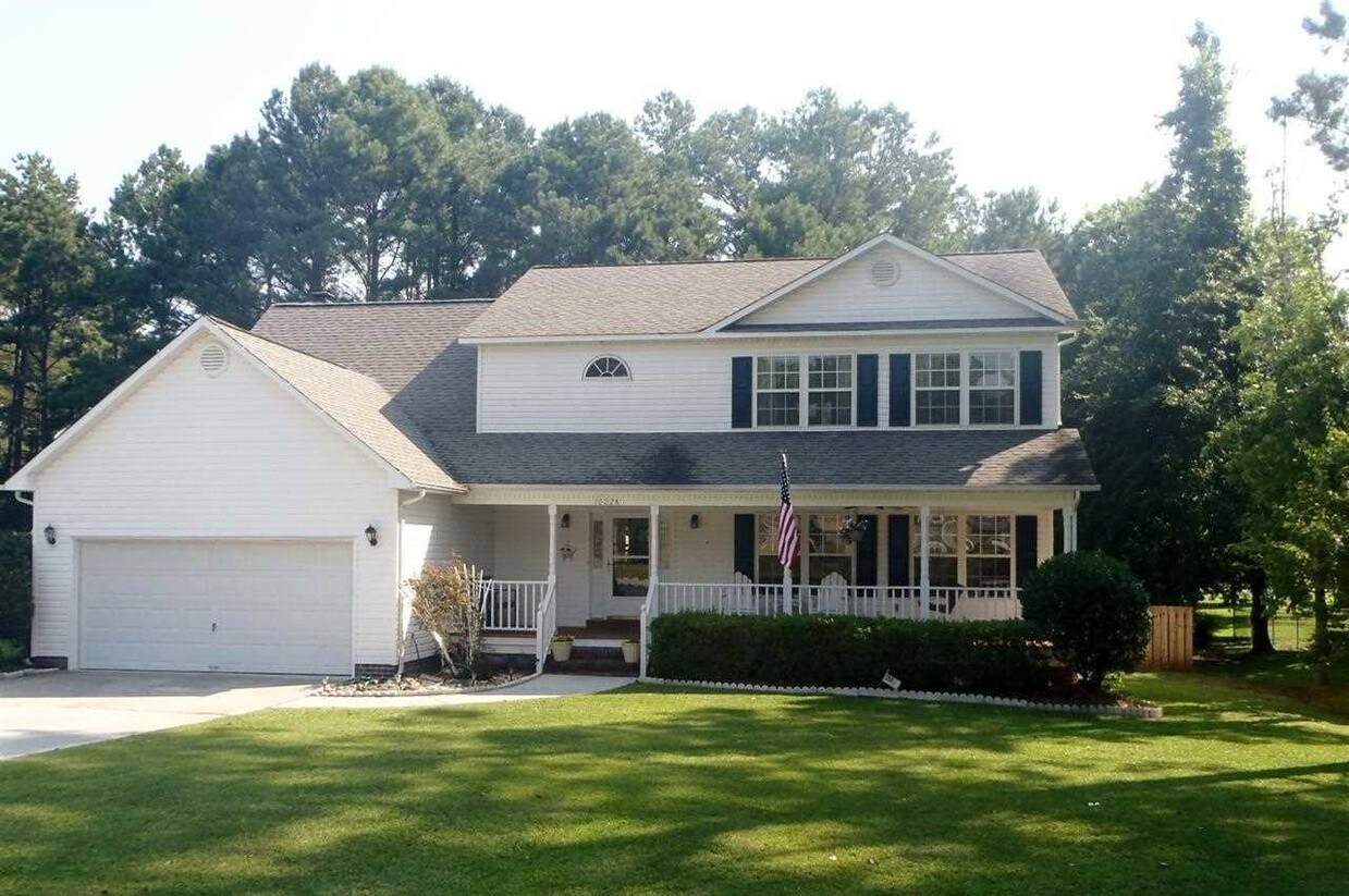 1002A Pine Valley Rd, Jacksonville, NC 28546 House Rental in