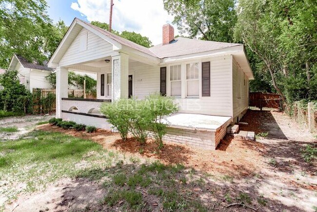 Building Photo - NOW OFFERING HALF OFF FIRST FULL MONTH IF ...