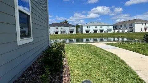 Foto del edificio - 2588 Bright Jewel St
