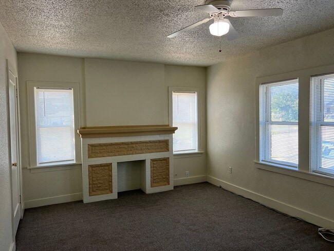 Foto del edificio - 1 Bed in the Paseo District