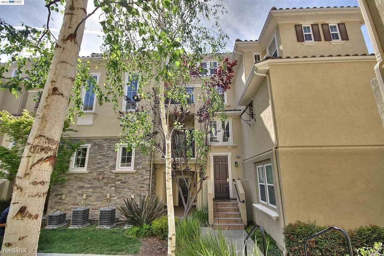 Primary Photo - 2 br, 2 bath Condo - 3293 Monaghan Street