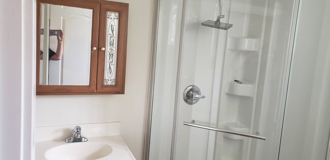 Photo du bâtiment - 512 9A St NE