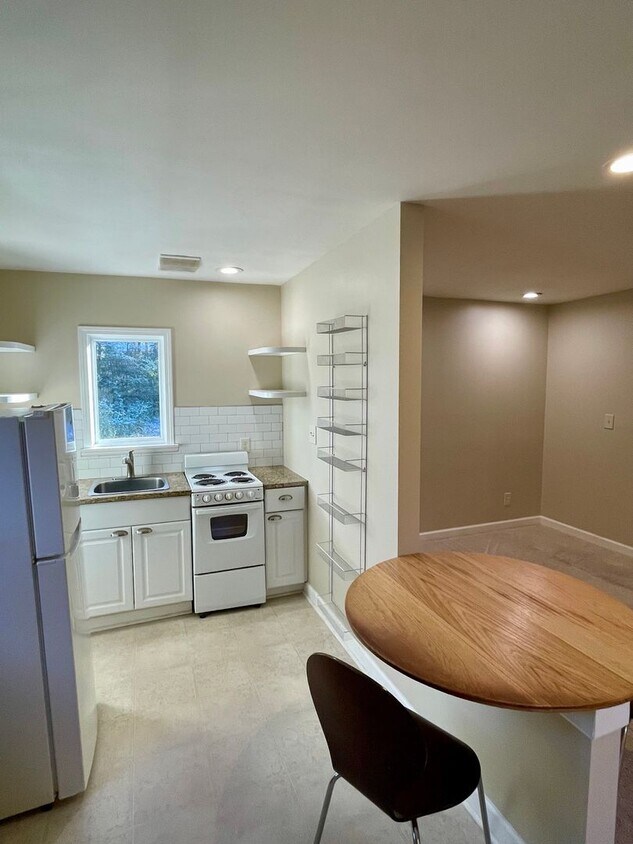 Foto principal - 1153 Delano St