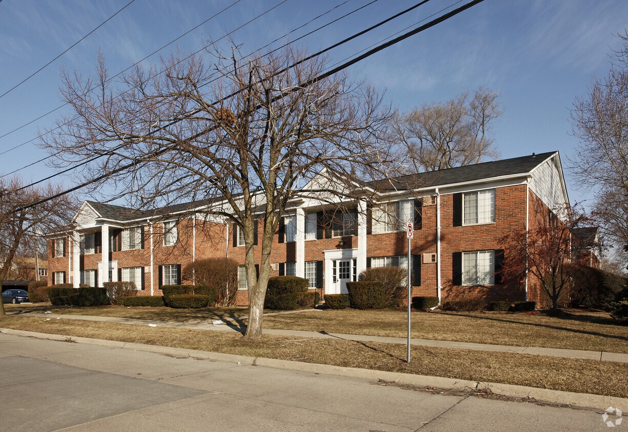 Foto principal - Medford Place Apartments