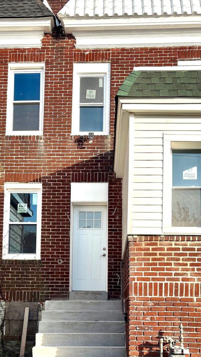 Foto del edificio - 2927 Oakley Ave
