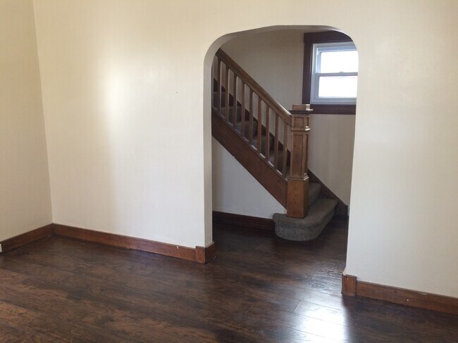 Foto del edificio - Brentwood - 3+ Br Single Family Home Drive...