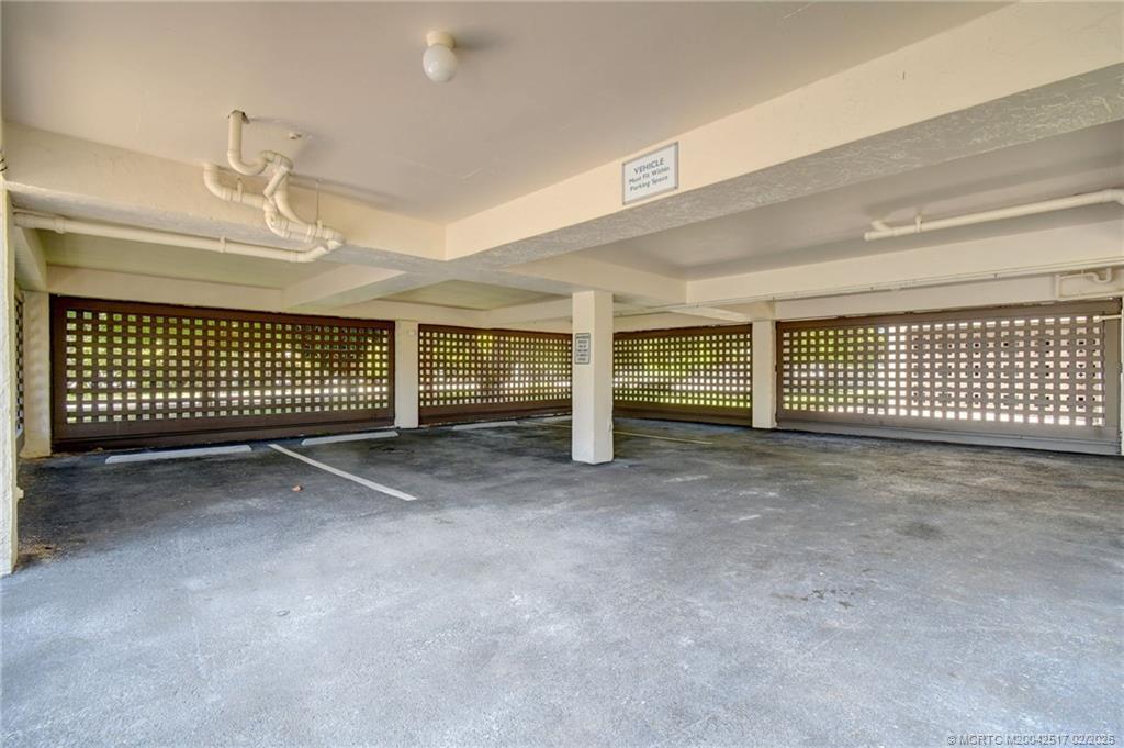 Foto del edificio - 8302 Marina Villa Dr