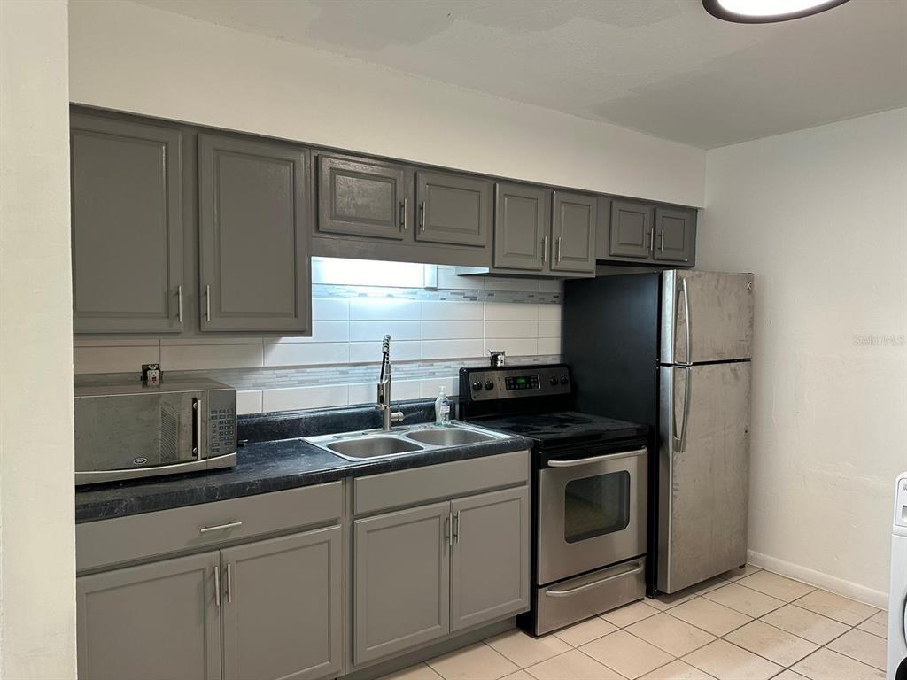 Foto principal - 6708 S Juanita St