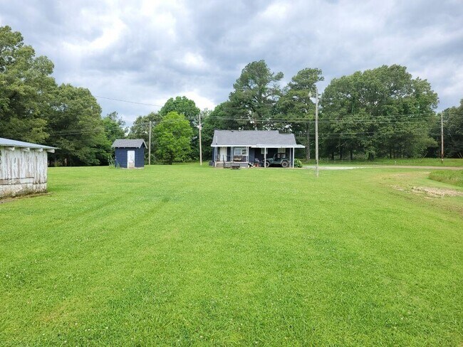 Building Photo - 970 N Reid Hooker Rd