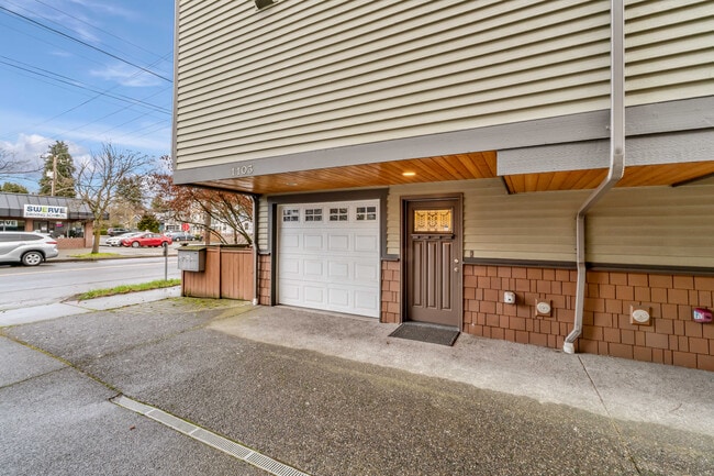 Building Photo - 1103 NW 85th St