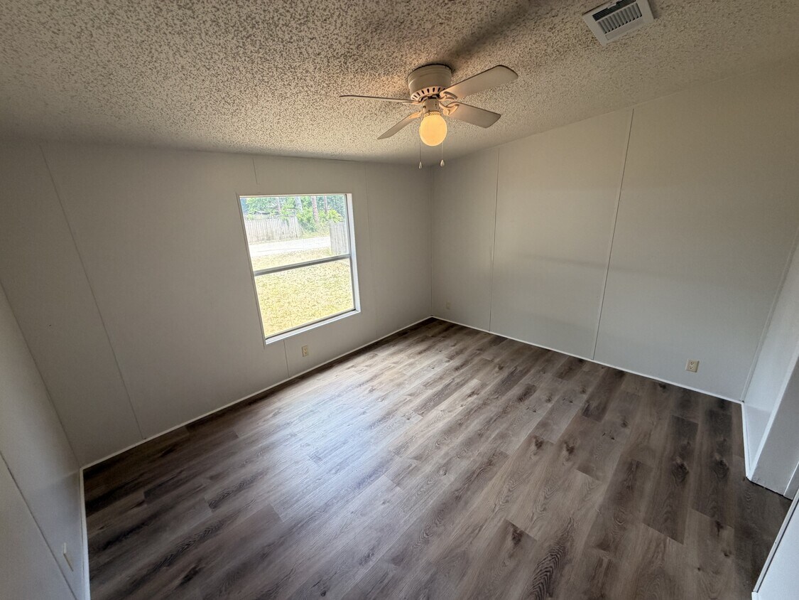 Building Photo - 6525 Burdick St