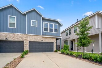 Building Photo - 613 Royal Arch Dr