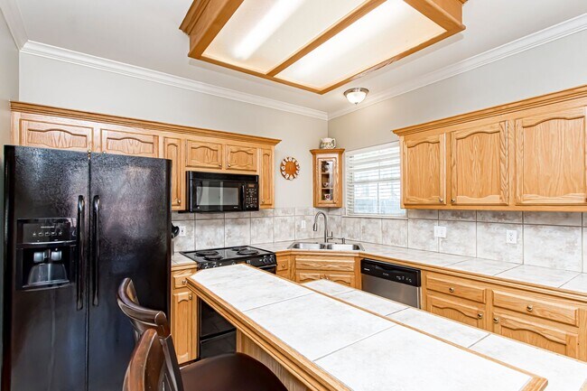 Foto del edificio - 10580 Springglen Ct