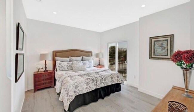 Foto del edificio - 9861 N Lassen Ct