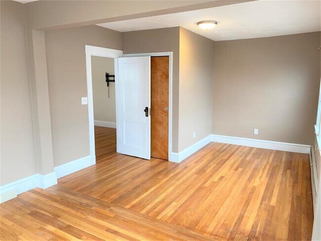 Foto del edificio - 270 Harvard St