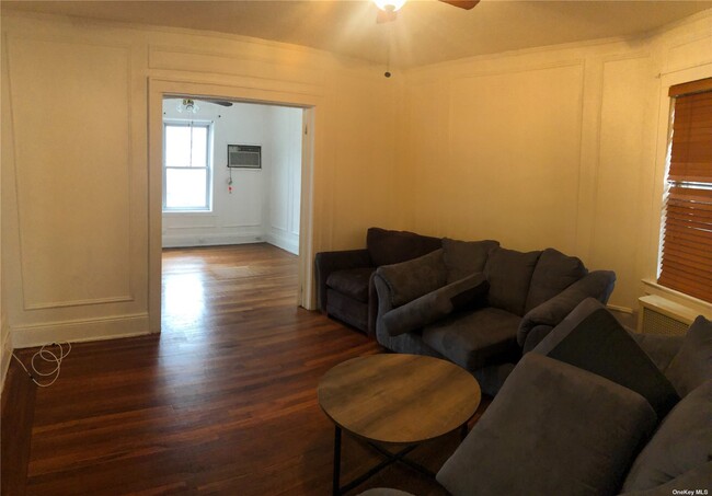 Foto del edificio - 50-44 45th St