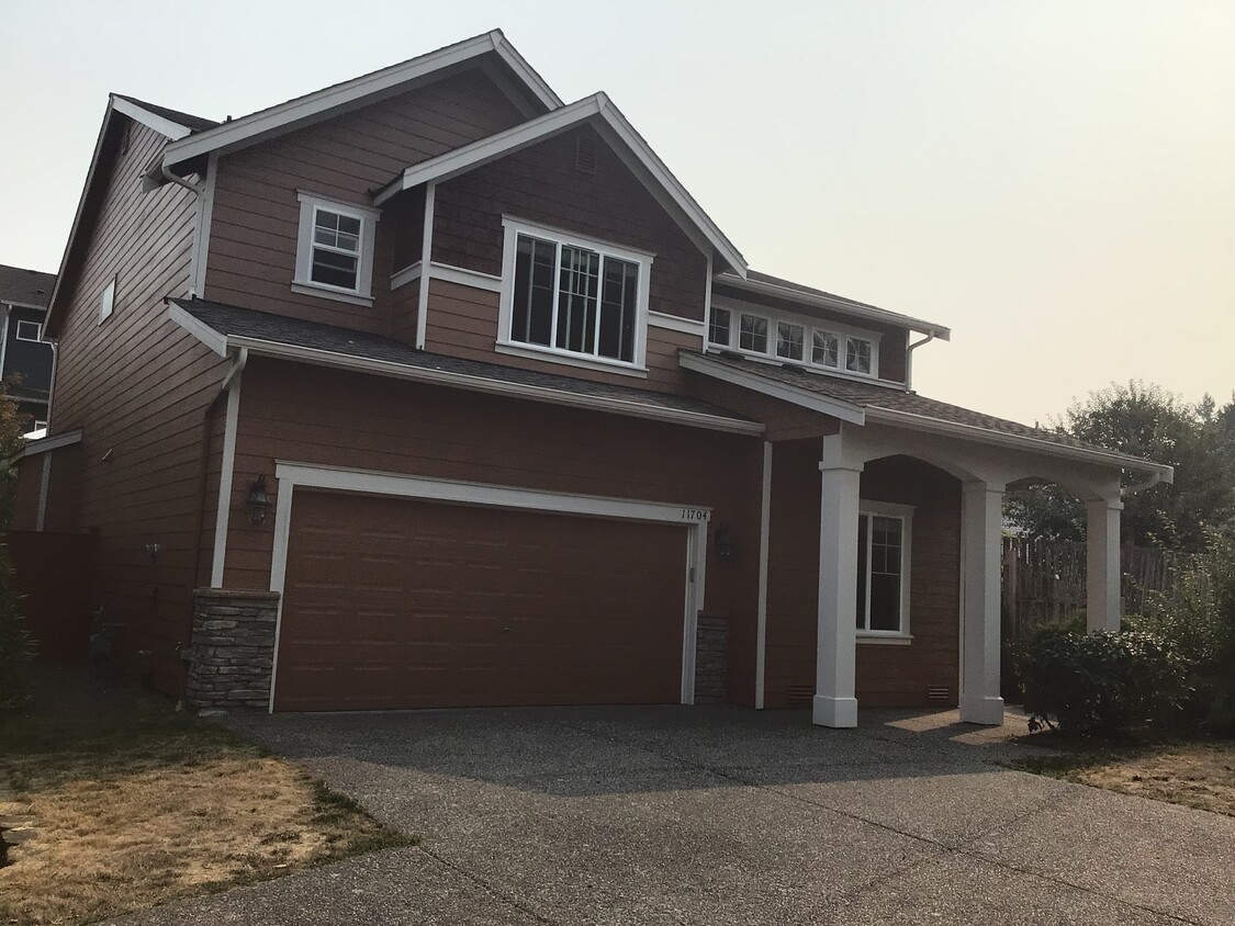 Foto principal - 11704 1st Pl SE