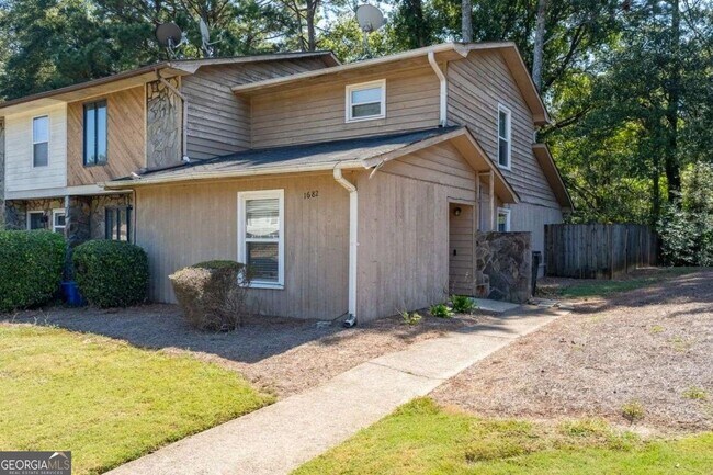 Foto del edificio - 1682 Wynndowne Trail