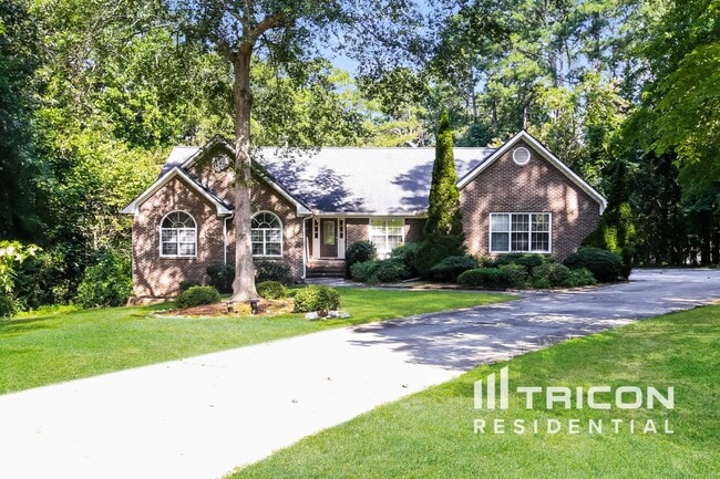 Building Photo - 1655 Timberline Trce