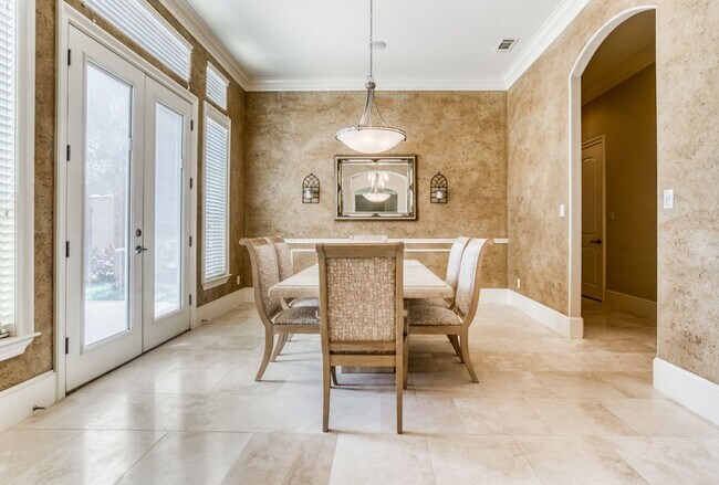 Foto del edificio - 7001 Audubon Dr