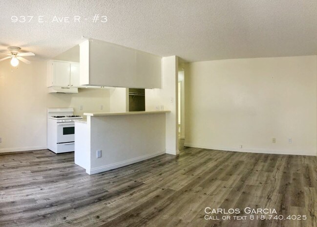 Building Photo - 937 E Ave R