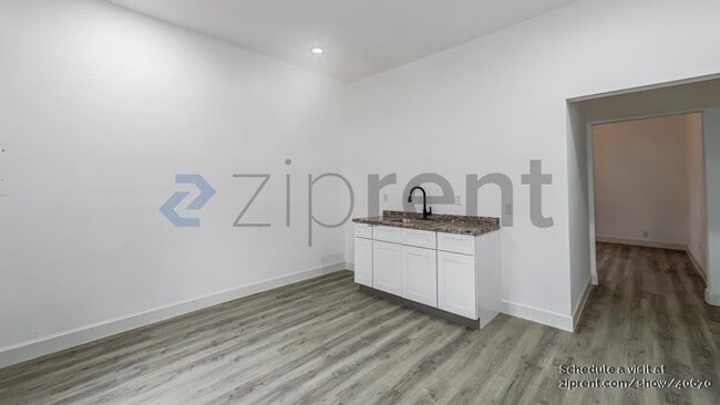 Foto del edificio - 146 Fairview Ave