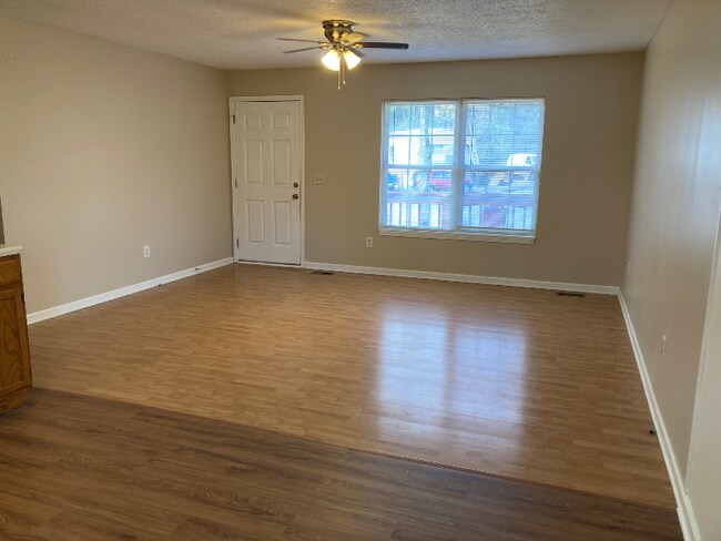 Foto del edificio - 1709 Daytona Ct