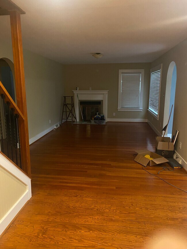 Building Photo - 235 Herndon St