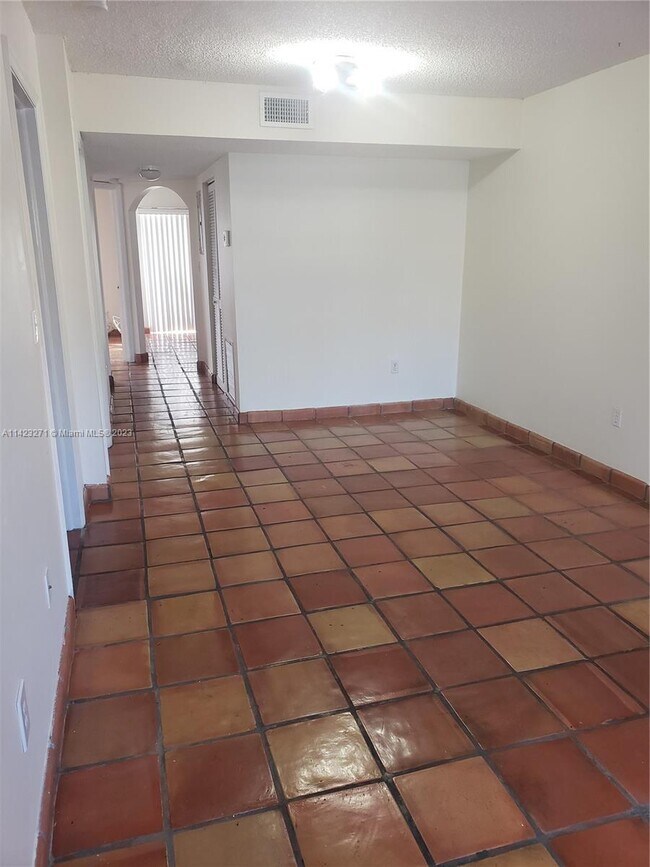 Building Photo - 15421 SW 133rd Pl