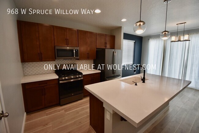 Building Photo - Stunning 4 Bed South Salt Lake Home! No De...