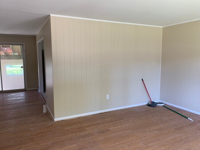 Building Photo - 6719 Ransome Dr